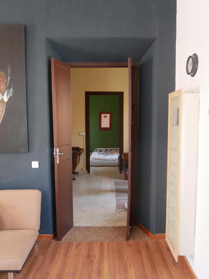Artistic And Spacious Apartment Alora